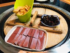 -三里屯土灶炖公鸡地锅鸡(江东店)