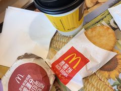 -麦当劳(中唱大厦店)