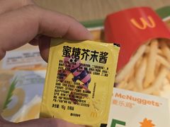 -麦当劳(杭州西湖银泰百货店)