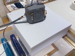 -DIOR迪奥(万象城店)