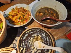 -吃饭皇帝大土家民族菜(正大广场店)