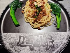 -江上荟·创意中国菜(绿地缤纷城店)
