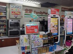 -全家便利店(莲花池东路店)