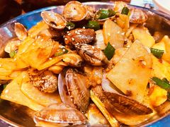 土豆爆花甲-胡桃里乐队酒馆(鎏嘉码头店)