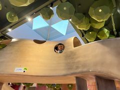 -水桶王国主题餐厅·聚会·生日派对·亲子活动·家庭套餐(亚龙湾希尔顿店)