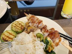 -大中华希尔顿酒店-念自助餐·海南美食·三文鱼