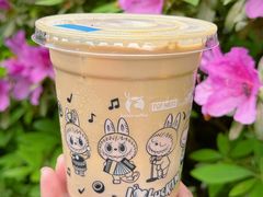-瑞幸咖啡(杭州绿地中央店)