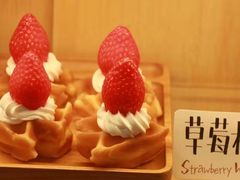 -猫的天空之城概念书店(杭州南宋御街店)