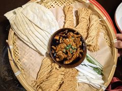 -魏铭鱼头捞饭(晋阳路店)