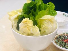 -墨脱石锅椰子鸡•香草鸭•东山羊(大东海店)