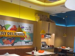 -小鱼小牛(世欧广场店)