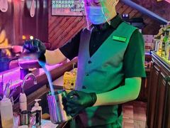 -江湖酒吧