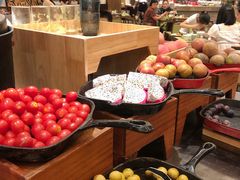 自助取餐区-融信华邑酒店·鲜艳西餐厅