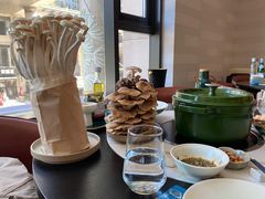 -斯普汇生蚝牛排馆(中骏世界城店)