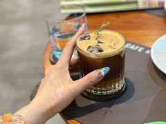 -Chom Cafe and Restaurant