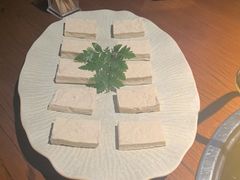 -花菇朵·云山雀 ll 野生菌锅·野果酸汤·精品滇菜(万柳店)