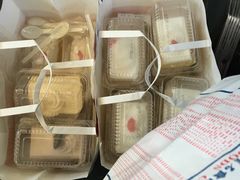 -红宝石·鲜奶小方·海派西点房(南丹店)