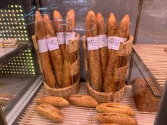 蒜泥法棍-巴黎贝甜(宜山路店)