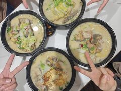 雄鱼头汤粉-华新胖子鱼粉(衡阳总店)