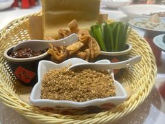 -鲁菜根·泰山菜(泰山店)