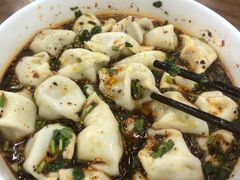 酸汤牛肉水饺-回坊马二饺子馆