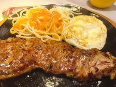 -豪客来牛排(中央花苑店)