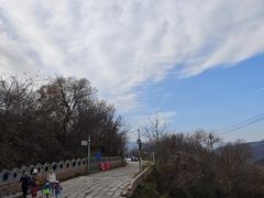 -鬼笑石后山停车场