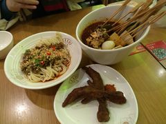-蓉李记成都名小吃(武汉菱角湖万达店)
