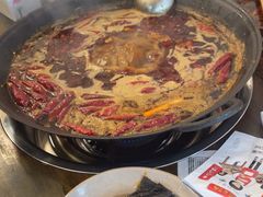 -黄潇洒老火锅(九眼桥宏济巷店)