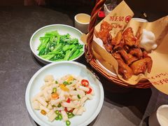 -鸽子侯·家宴·平价海鲜(市图书馆店)