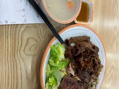 -瑞霖·隆江猪脚饭