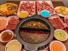 -言玖鲜火锅串串披萨自助(益田假日店)