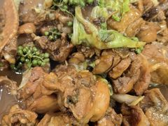 -八两八金·莱芜特色炒鸡(市南漳浦路店)