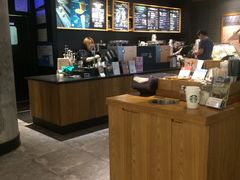 -星巴克(上海虹桥南丰城办公楼店)