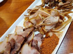 -菌海森林·非遗野生菌火锅(西山区滇池路摩根道店)