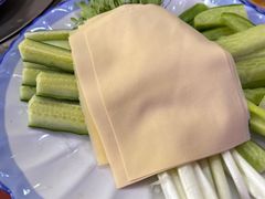 -巧婆婆特色东北菜·铁锅炖
