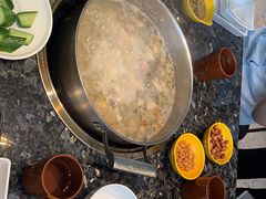 -一席地·本地鸡窝·杭帮鸡火锅(萧山银隆百货店)