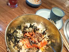 -明洞阿姨·韩式酱蟹烤肉·创意料理(三元桥店)