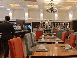 -重庆江北希尔顿逸林酒店·宴会厅