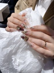 -Nail Me美甲美睫