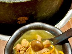 -芸山季·云南山珍菌火锅(人民广场来福士店)