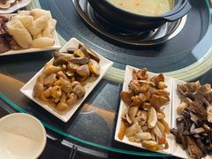 -野菌皇海景野生菌火锅(滨海大道店)
