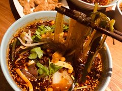 -芙蓉巷成都名小吃(大卫城店)