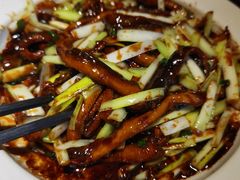 -魏铭鱼头捞饭(晋阳路店)