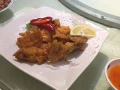 炸三文鱼骨头-新享乐海鲜(翠华路店)