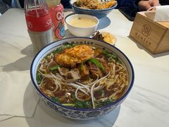 -镇南锅盖面馆(解放路店)