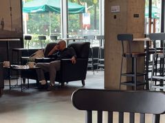 -星巴克(东莞莞城万科中心店)