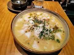 -十三式重庆江湖菜(金茂览秀城店)