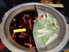 -宽板凳老灶火锅(南礼士路店)