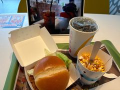 -麦当劳(杭州三花国际店)